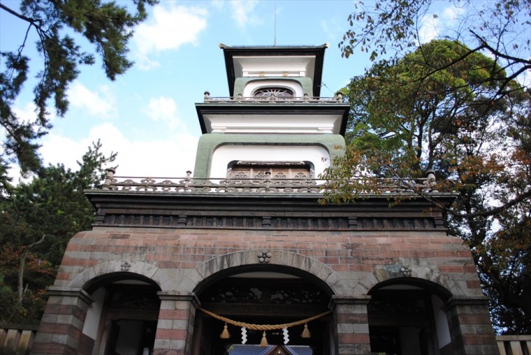 尾山神社･神門