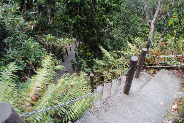 伊江島のタッチューの階段