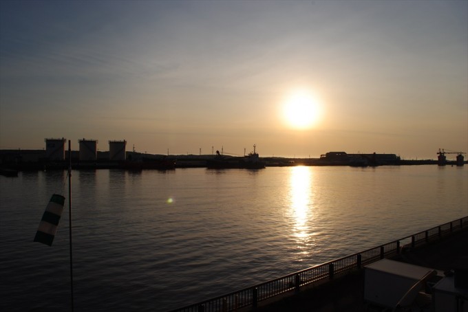 最上川河口の夕陽