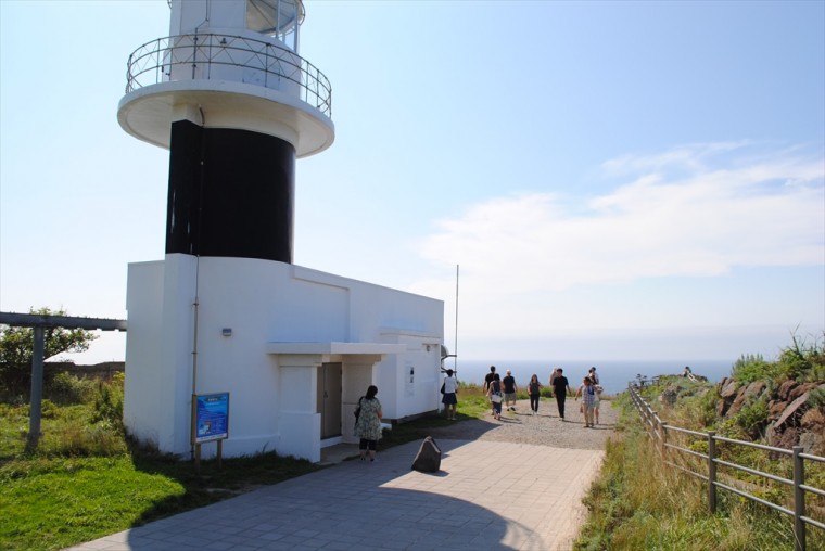 神威岬の灯台